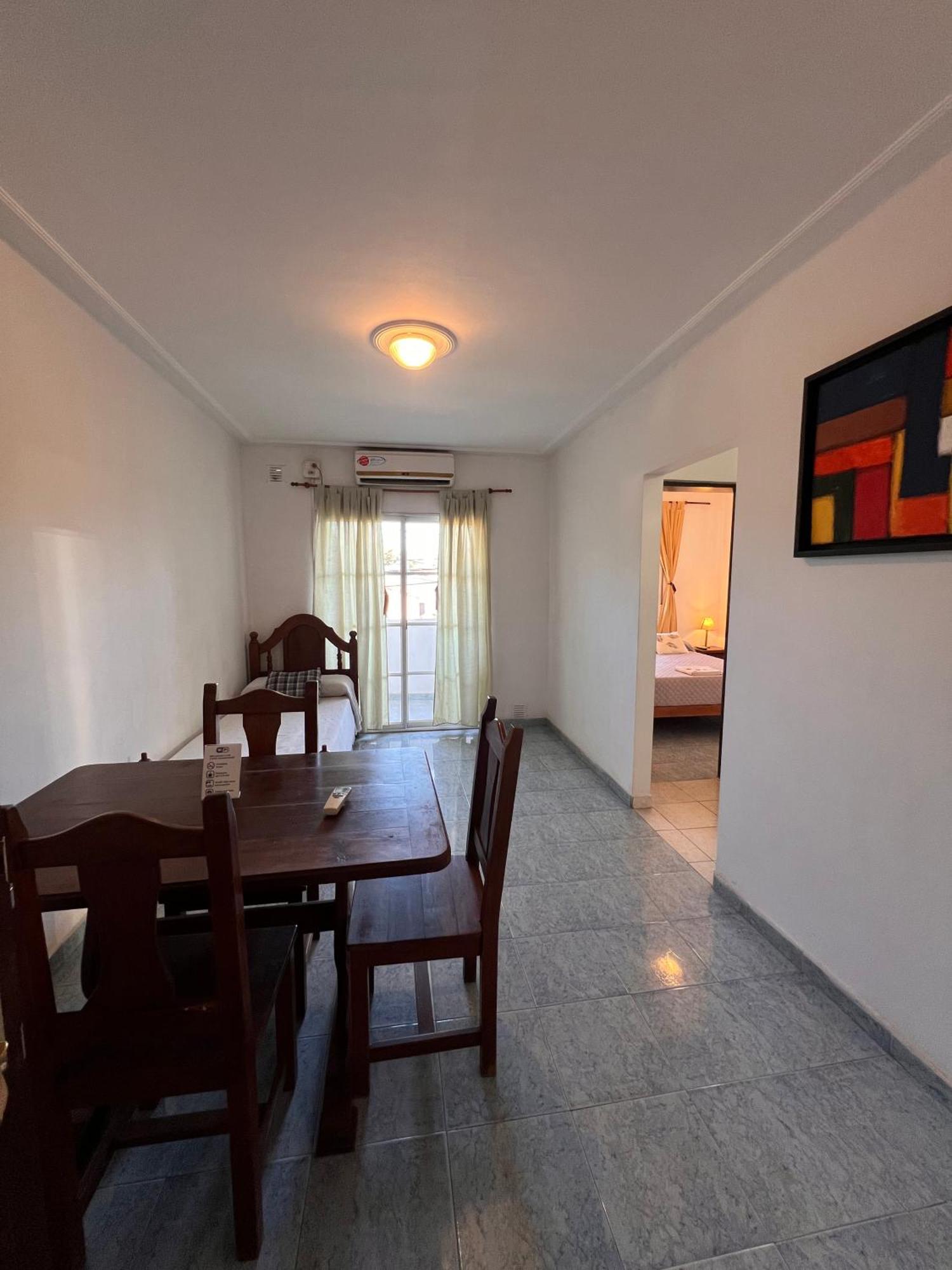 Hotel Salvador Catamarca Сан-Фернандо-дель-Валье-де-Катамарка Экстерьер фото